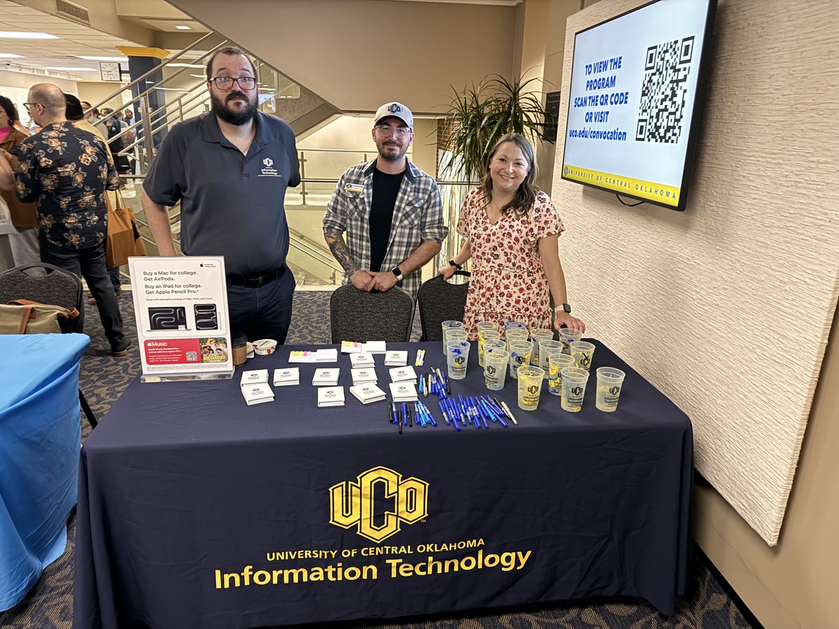 Congratulations to Julio Mata, OIT's Manager of Media Services,  for receiving an Annual Exceptional Performance Award at the UCO 2024 Convocation! Our offices could not be more proud of the incredible work Julio and the multi-media team showcase at various UCO events. #UCO #OIT