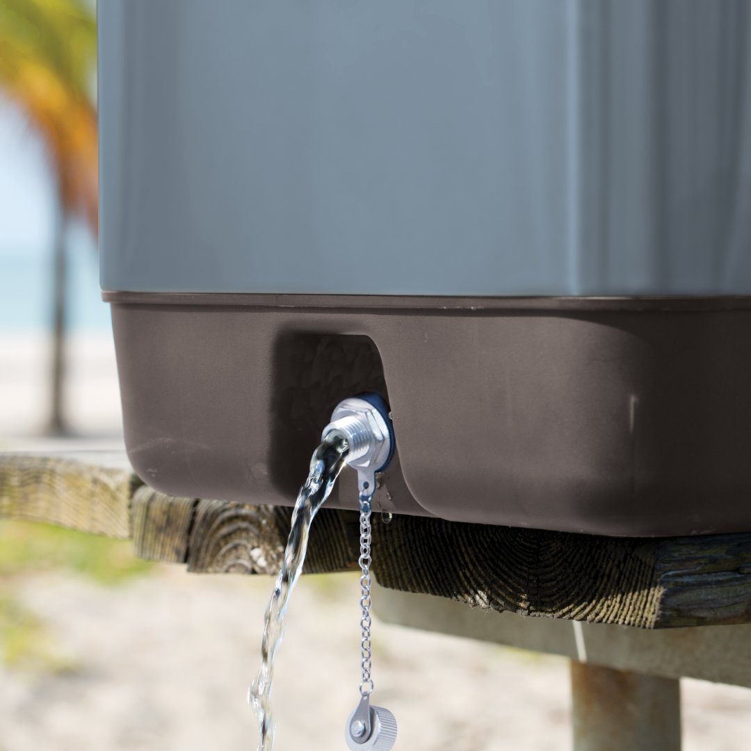 ShelterLogic's tweet image. Up close and personal 
bit.ly/46STjqh

#Shelterlogic #Campandgo #Stainlesssteelcooler #Keepitcool