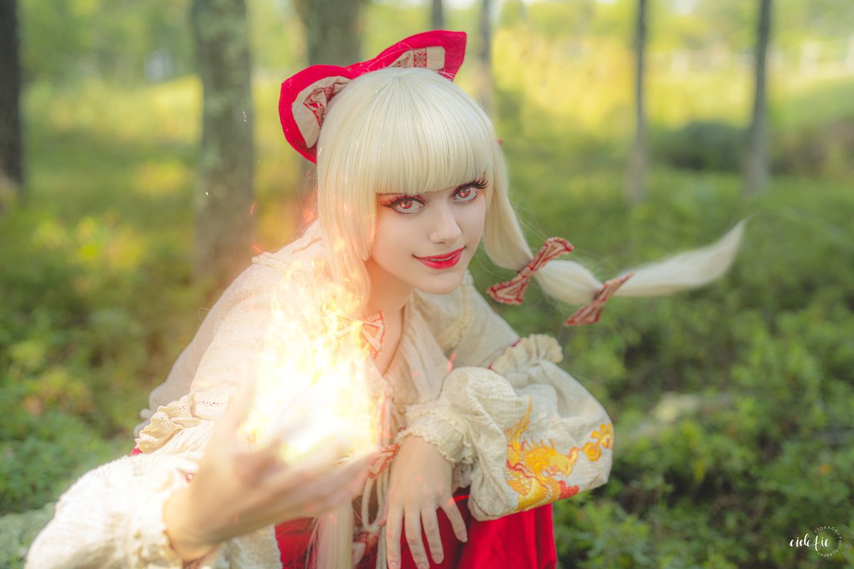 ckitten_cosplay's tweet photo. Happy birthday Imperishable Night! 🌙

I really liked cosplaying Mokou last year, I think she’s the only Extra I beat in Touhou. 😆

#ImperishableDay https://t.co/PUM1WFNON6