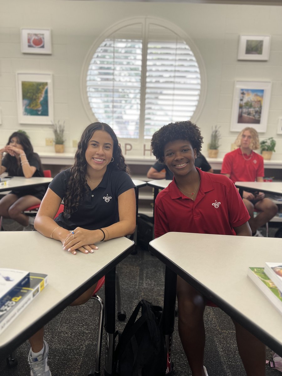 lhpsnews's tweet image. We loved seeing our students back on campus for the first day of school! Here are just some of our favorite moments from the day. Stay tuned for more photos and highlights coming soon, and happy first day of the new school year!

#lhpsbacktoschool #highlanderhighlights