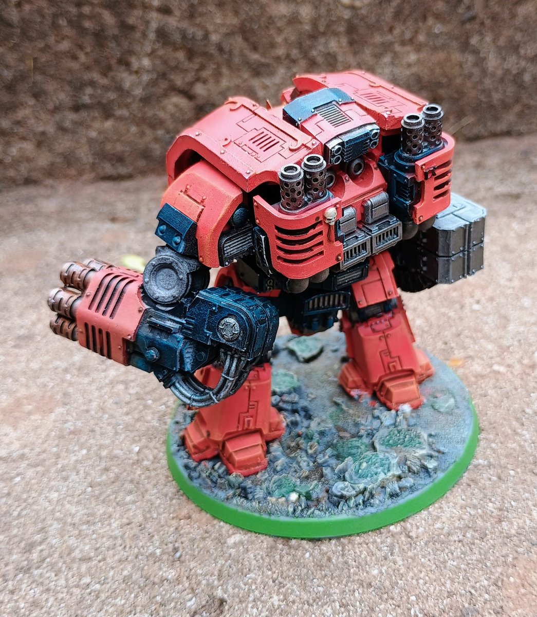 LordJolemai's tweet photo. Blood Angels Leviathan complete 1/2
#warmongers #WarhammerCommunity #warhammer40k #warhammer30k #ageofdarkness #bloodangels #IXthlegion @BolterChainswrd #PaintingWarhammer https://t.co/63GQw5gYK8
