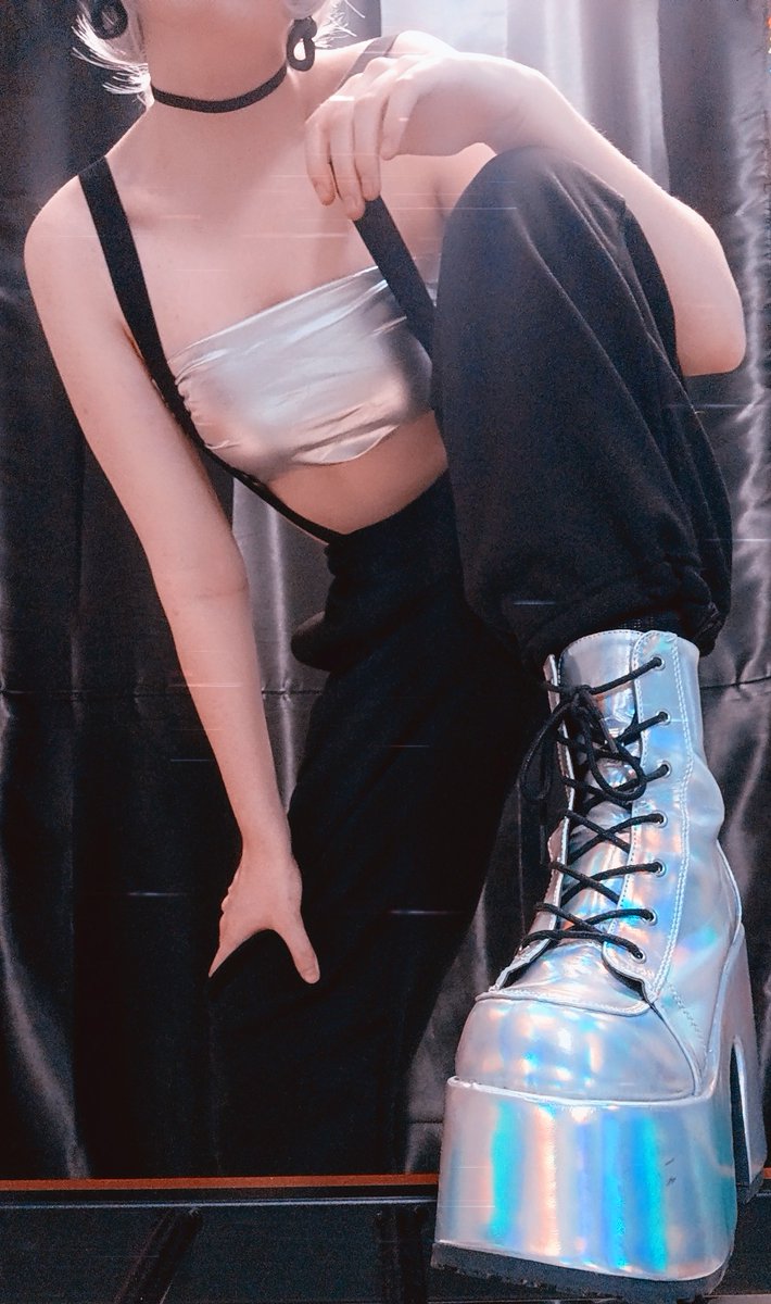 Vshartener's tweet image. hey #marie