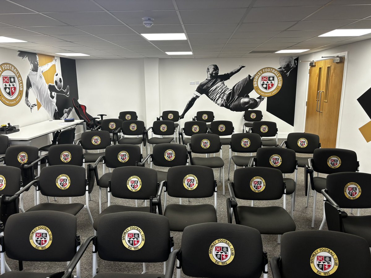 London FA Referees tweet media