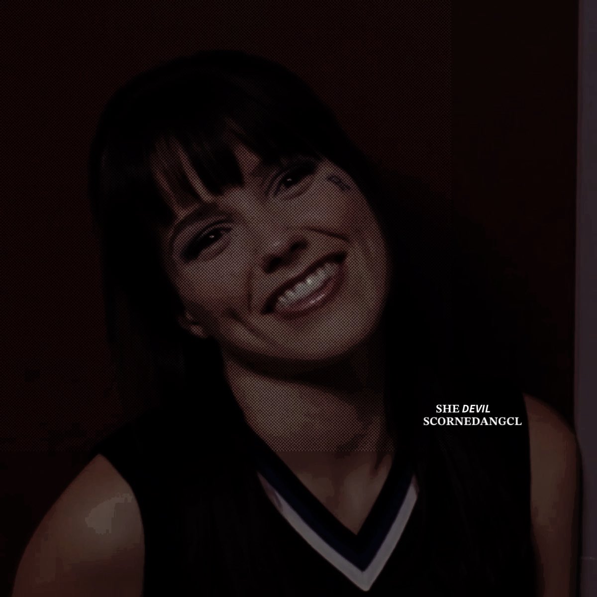 ⠀⠀⠀⠀⠀     
⠀⠀⠀⠀⠀     
⠀⠀⠀⠀⠀⠀⠀⠀  𝐒𝐇𝐄 𝘿𝙀𝙑𝙄𝙇 / 𝐂𝐇𝐑𝐈𝐒 𝐇𝐀𝐑𝐆𝐄𝐍𝐒𝐄𝐍 

⠀⠀⠀⠀⠀