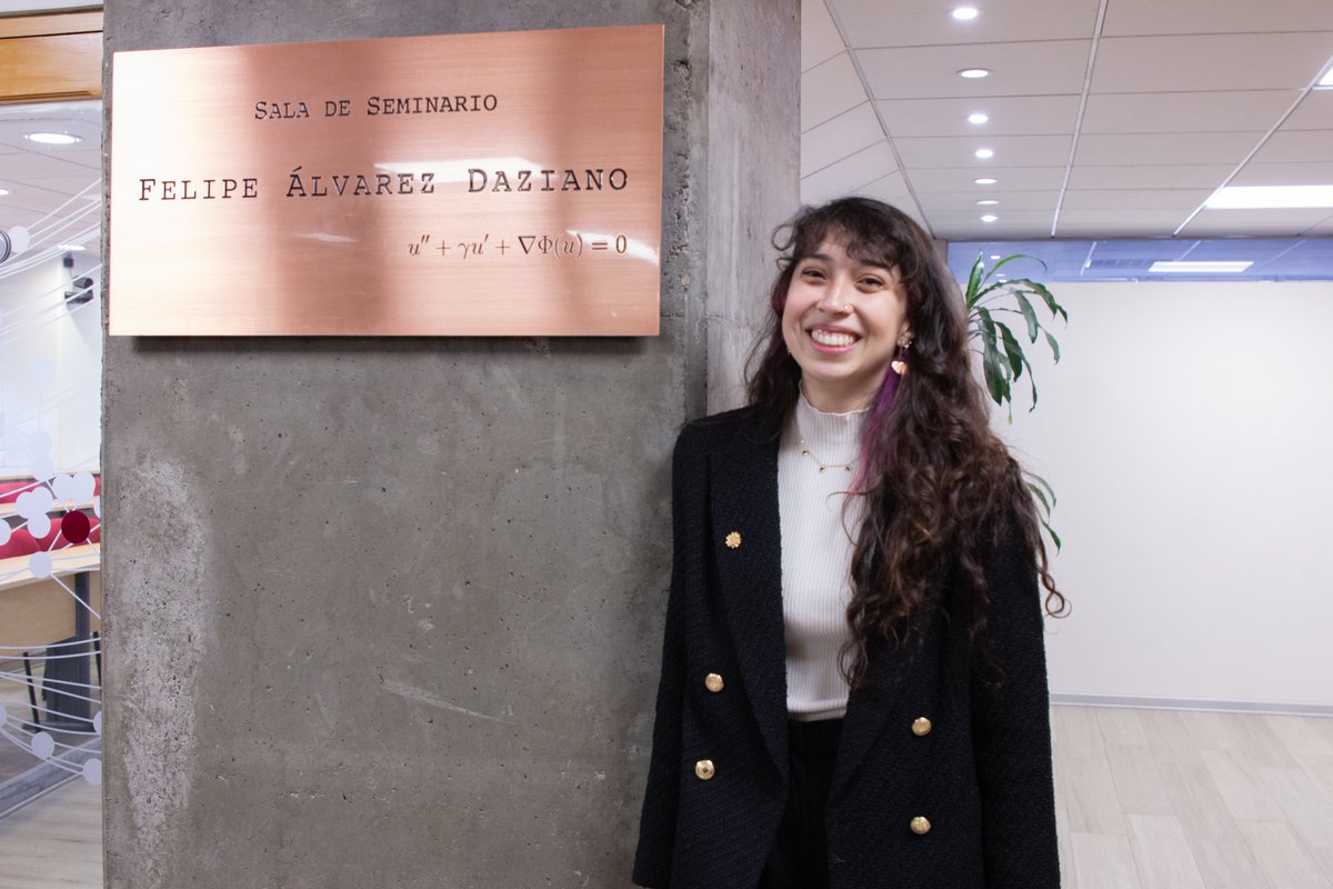 Javiera Guriérrez Ramírez realizó su Defensa de tesis de doble titulación el día martes 13 de agosto obteniendo distinción máxima en ambos grados. Felicidades!
instagram.com/p/C-tAUI3toJy/…