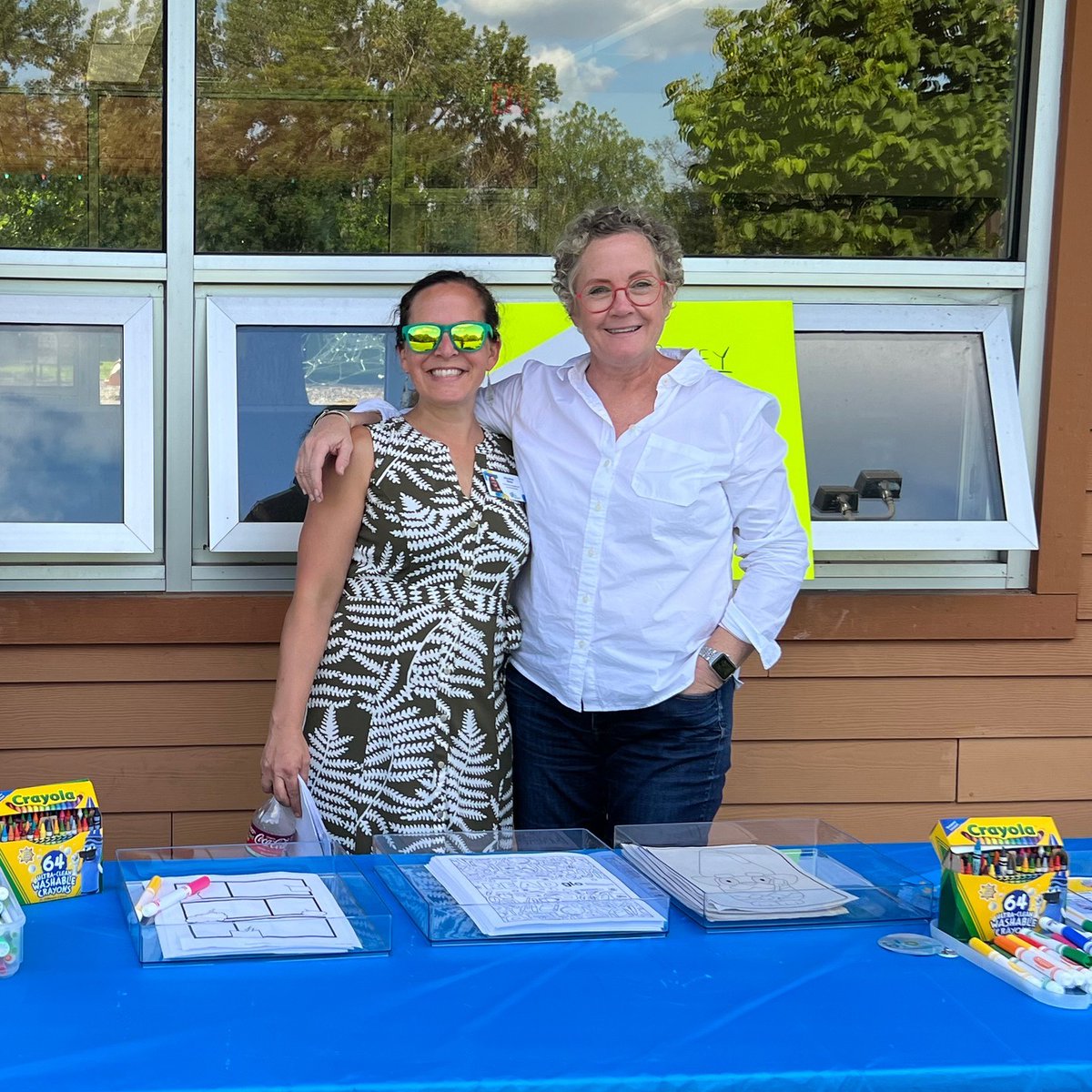 GrovesLearning's tweet photo. A huge thank you to everyone who came out to this week's Barks and Books event! We had an amazing time celebrating literacy & enjoying the company of our furry friends from @UnderdogRescueMN whose incredible dogs added such joy and fun. #Literacy #UnderdogRescueMN #GrovesLearning https://t.co/24xtcDDBSX