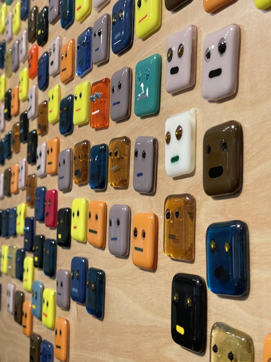 “Within my work, I present a perspective of those who are non-native to the environment that they have traveled to or through.”  - Adeye Jean-Baptiste  

'Tg: Transitions in Kiln-Glass' is ON VIEW thru JAN 5, 2025 at Bellevue Arts Museum.
@bullseyeglassco