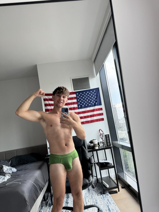 Say yes if you wanna grab it https://t.co/JuOCGc0ys8