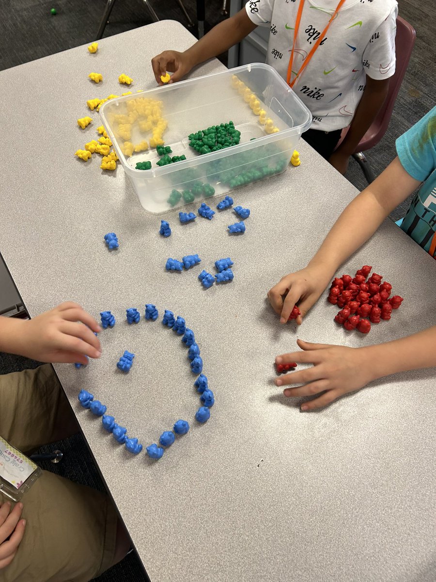 Sarah Stockdale tweet media