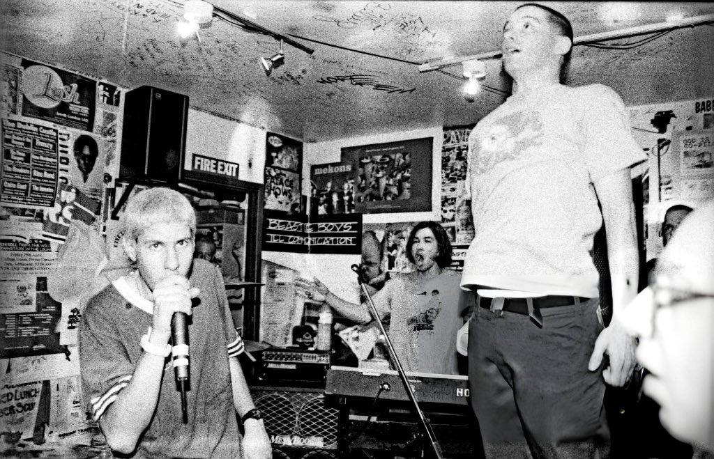 Andrew Katz (@ajkatzart) on Twitter photo NEW! ‘In Search Of…Slam City/Rough Trade (Beastie Boys’ Secret Gig)’ - Watch our mini-doc (8 min running time)
<a href="/beastieboys/">Beastie Boys</a> <a href="/hiphopgods/">HipHopGods</a> <a href="/RockTheBells/">Rock The Bells</a> <a href="/MrChuckD/">Chuck D</a> <a href="/mADurgency/">mADurgency</a> <a href="/deltabravourbex/">Delta Bravo Team</a> <a href="/DBUETInSearchOf/">DBUET In Search Of</a> <a href="/RoughTradeRecs/">Rough Trade Records</a> <a href="/slamcity/">Slam City Skates</a>
youtu.be/TSCUHZG3DWc?si… NEW! ‘In Search Of…Slam City/Rough Trade (Beastie Boys’ Secret Gig)’ - Watch our mini-doc (8 min running time)
<a href="/beastieboys/">Beastie Boys</a> <a href="/hiphopgods/">HipHopGods</a> <a href="/RockTheBells/">Rock The Bells</a> <a href="/MrChuckD/">Chuck D</a> <a href="/mADurgency/">mADurgency</a> <a href="/deltabravourbex/">Delta Bravo Team</a> <a href="/DBUETInSearchOf/">DBUET In Search Of</a> <a href="/RoughTradeRecs/">Rough Trade Records</a> <a href="/slamcity/">Slam City Skates</a>
youtu.be/TSCUHZG3DWc?si…