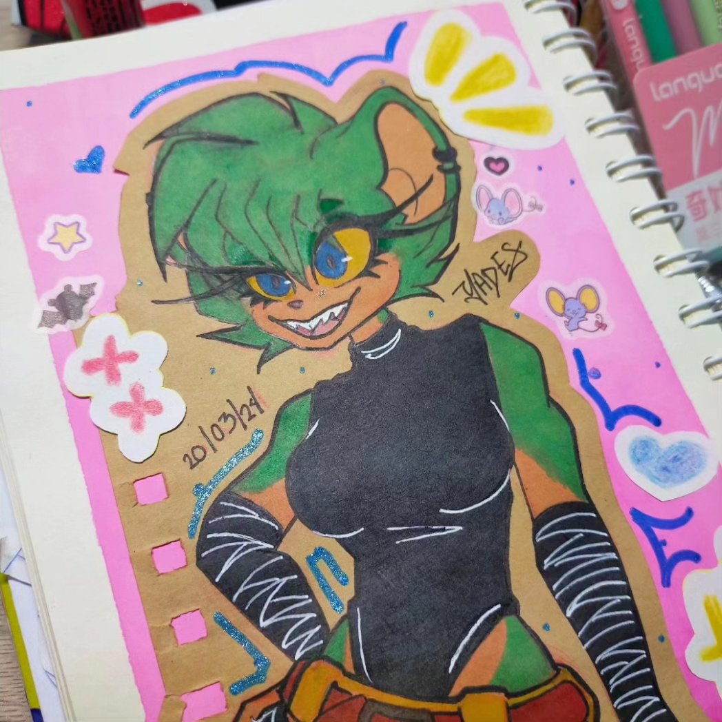 YadesandYelo's tweet photo. Ella es Randy, mi oc de #rottmnt que nunca mostré, es una pequeña ratona verde que ama el arte.🐁💚
#tmnt #riseofthetmnt #ninjaturtles #digitalart #oc #originalcharacter #drawing #artist #illustration #artwork #design #painting #style #sketch #follow #fyp #fypシ https://t.co/pYgDFcSUzs
