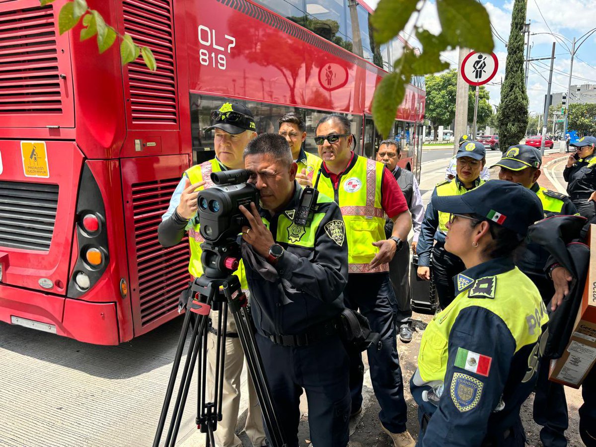 Daniel Velarde tweet media