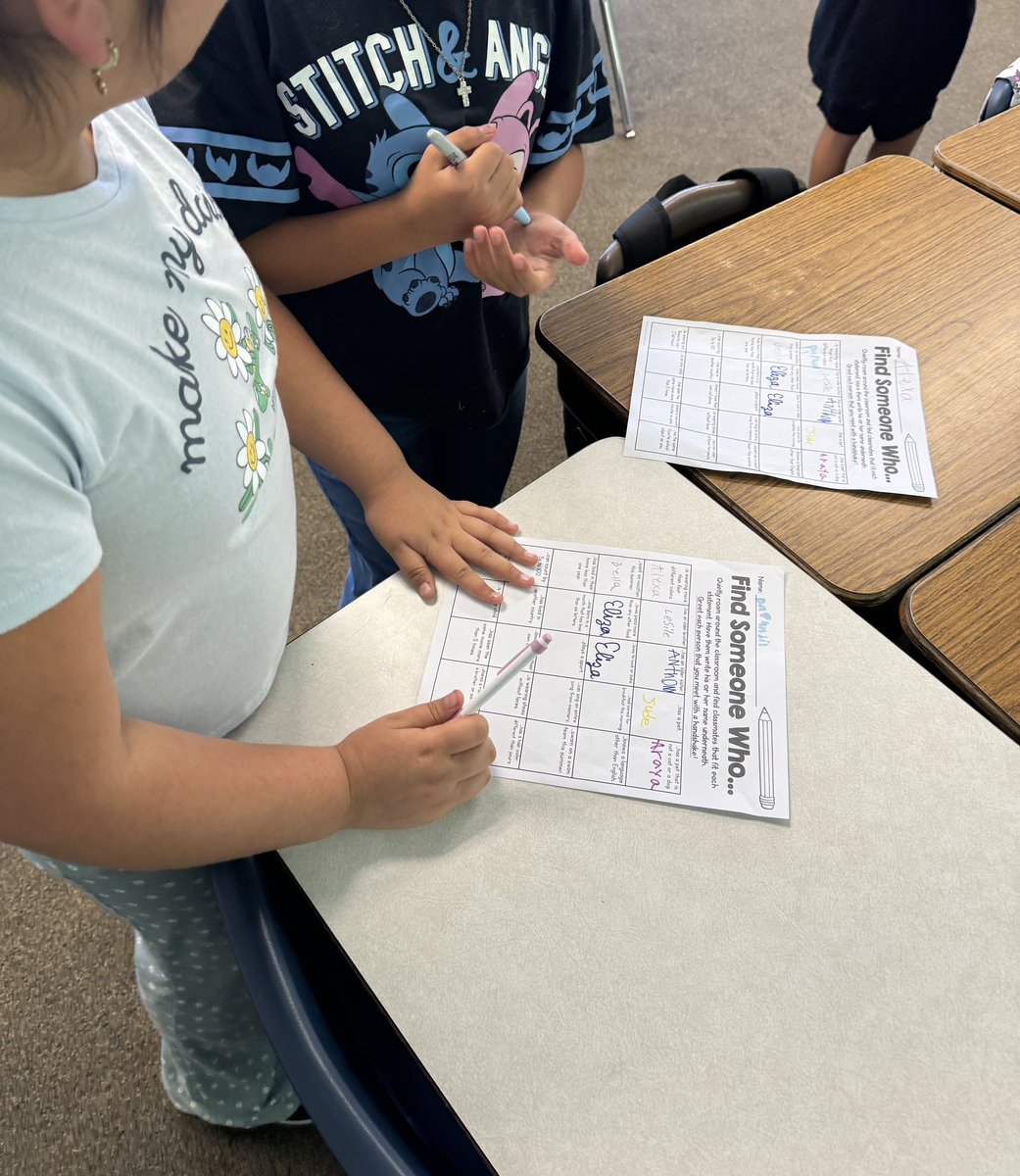Our 4th graders from Ms. Walton’s class up &amp; moving getting to know each other more on the 2nd day of school!💚💛 #teamBCSD #teamWAYSIDE