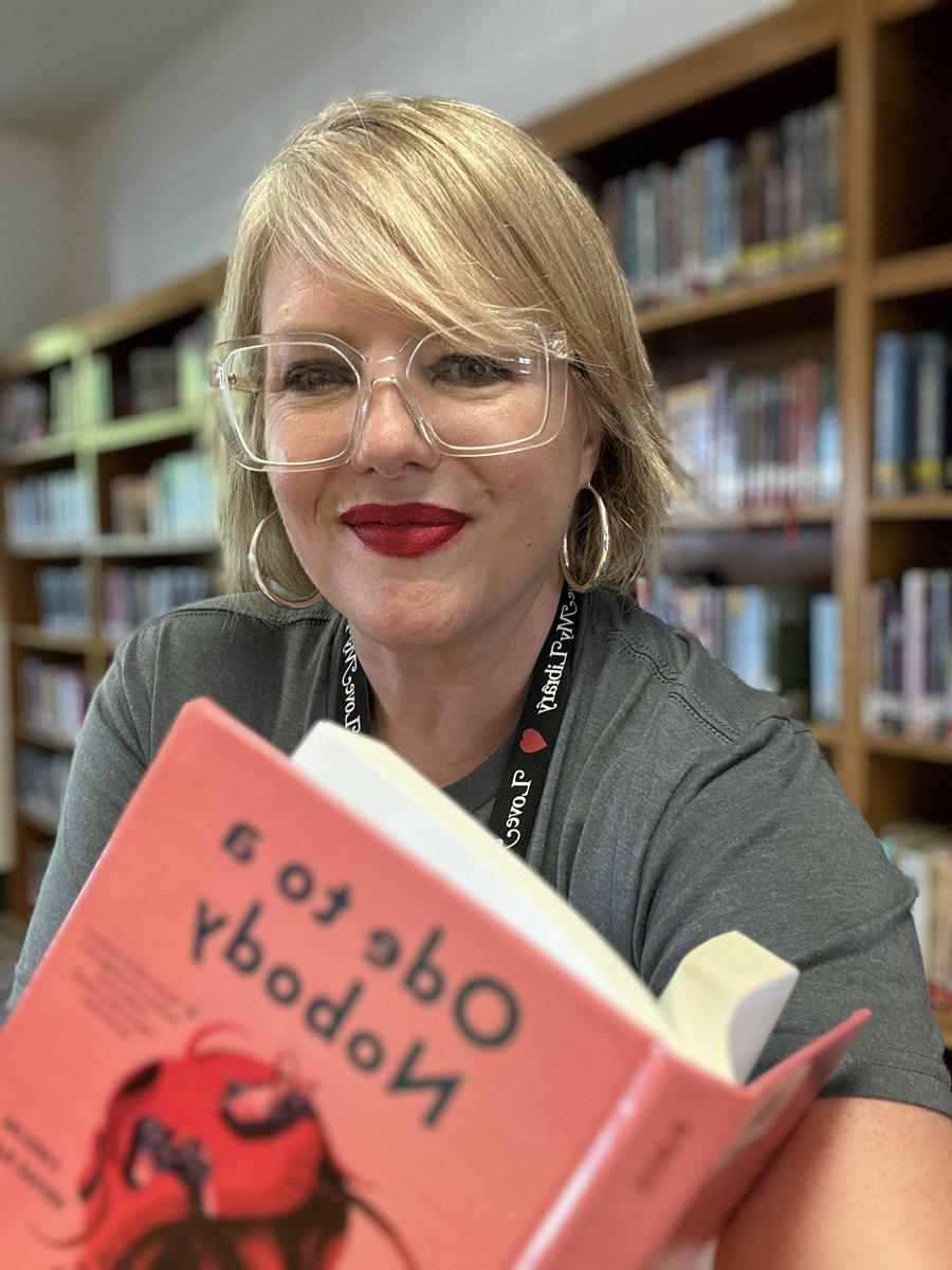I set a goal to read 25 books over the summer! I’m on book 27! <a href="/officialSPS/">Springfield Public Schools</a> #middleschoollibrarian #keepreading #reedacademy