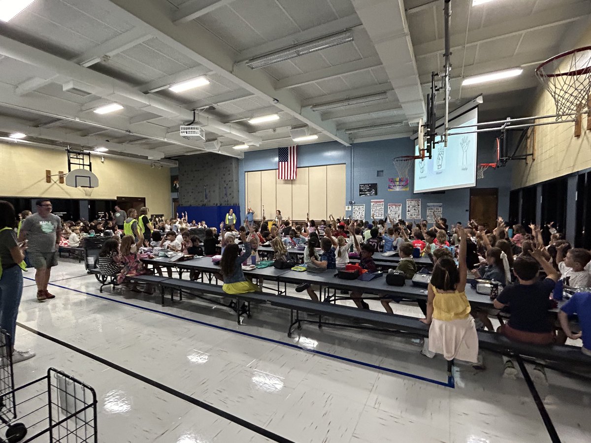 MaplebrookElementary tweet media