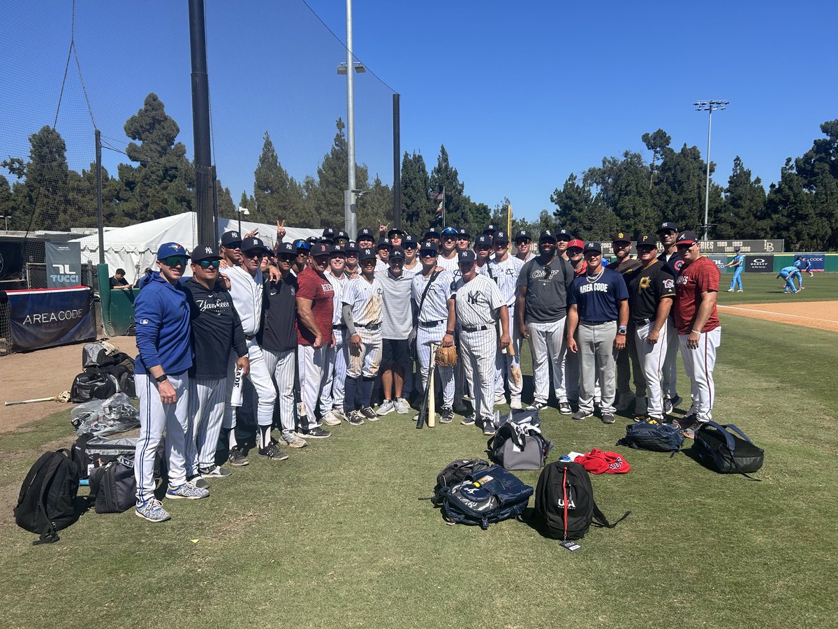 Jaeger Sports (@jaegersports) on Twitter photo What a great way to culminate the <a href="/ACBaseballGames/">Area Code Baseball</a> w/ a Team Photo w the <a href="/Yankees/">New York Yankees</a>!
Thx to Matt Hyde <a href="/NYYGoBLue/">Matt Hyde</a> & the coaches, players & parents 4 being such great hosts!
Loved talking Mental Game & Throwing!
<a href="/RonnieBernick/">Ronnie Bernick</a> <a href="/CoachDCorona/">Danny Corona</a> What a great way to culminate the <a href="/ACBaseballGames/">Area Code Baseball</a> w/ a Team Photo w the <a href="/Yankees/">New York Yankees</a>!
Thx to Matt Hyde <a href="/NYYGoBLue/">Matt Hyde</a> & the coaches, players & parents 4 being such great hosts!
Loved talking Mental Game & Throwing!
<a href="/RonnieBernick/">Ronnie Bernick</a> <a href="/CoachDCorona/">Danny Corona</a>
