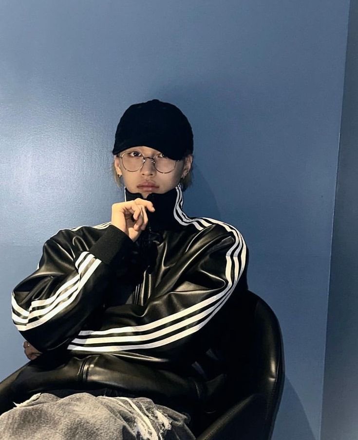 ใส่ตัวนี้ออกบ้านทีไร ร้อนทุกที แดดเปรี้ยง