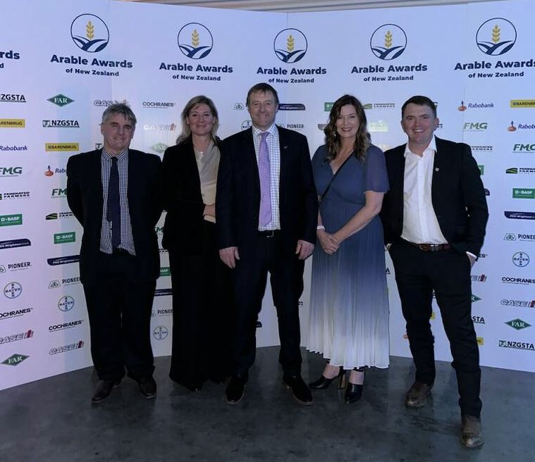 Jo Luxton tweet media
