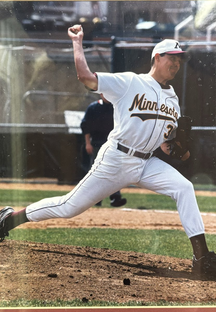 I am excited and proud to announce my commitment to the University of Minnesota! I want to thank god for blessing me with such an amazing opportunity and for guidance along the way. I couldn’t be more excited to represent my home state in the maroon and gold. Go Gophers!!!〽️〽️〽️