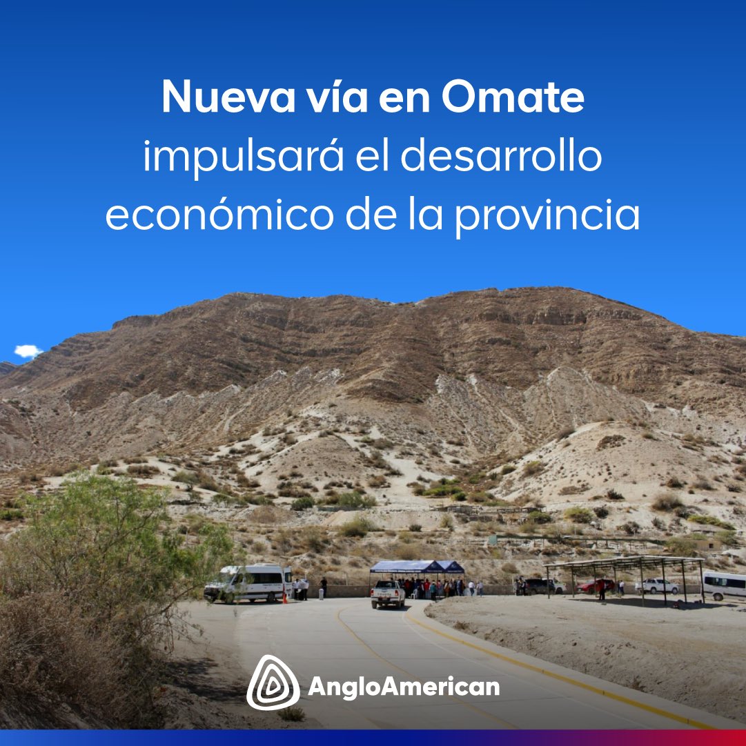 AngloAmericanPE's tweet photo. 🚧 Esta semana se inauguró una nueva vía en #Omate, #Moquegua: 1.7 km de doble carril con pavimento rígido y obras de drenaje, cunetas y señalización. Una obra del Fondo de Desarrollo de Moquegua (FDM), que nació como parte de los compromisos de Anglo American, que impulsa el desarrollo sostenible. 🌱🚜 #Infraestructura