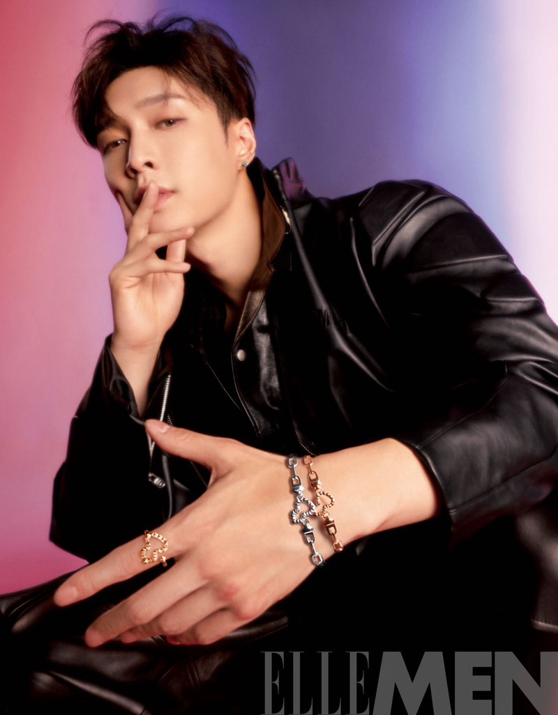 An idealistic activist <a href="/layzhang/">Lay Zhang</a> . A new INTP.#ELLEMEN