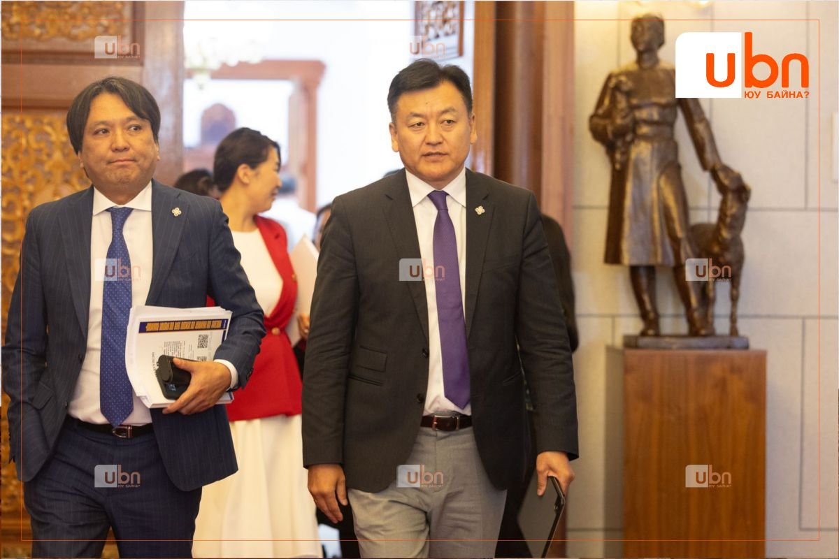 УИХ дахь ХҮН намын Зөвлөлийг Б.Найдалаа тэргүүлнэ
ubn.mn/p/65430

<a href="/dorjkhand_t/">Тогмидын ДОРЖХАНД</a> <a href="/Naidalaa/">Бадрахын НАЙДАЛАА</a> <a href="/naranbayarp/">Пүрэвсүрэнгийн Наранбаяр</a> <a href="/Munkhsoyol_Econ/">Баатаржавын МӨНХСОЁЛ</a>