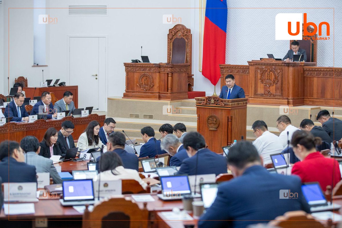 “ЗГ-ын үйл ажиллагааны хөтөлбөр олон жил улс төржин гацсан төслүүдийг хэрэгжүүлэхэд чиглэлээ“

ubn.mn/p/65432

-Монгол Улсын Ерөнхий Сайд Л.Оюун-Эрдэнэ Засгийн газрын 2024-2028 оны үйл ажиллагааны хөтөлбөрийн төслийг өнөөдөр УИХ-д танилцууллаа-

<a href="/OyunerdeneMN/">Л.Оюун-Эрдэнэ</a>