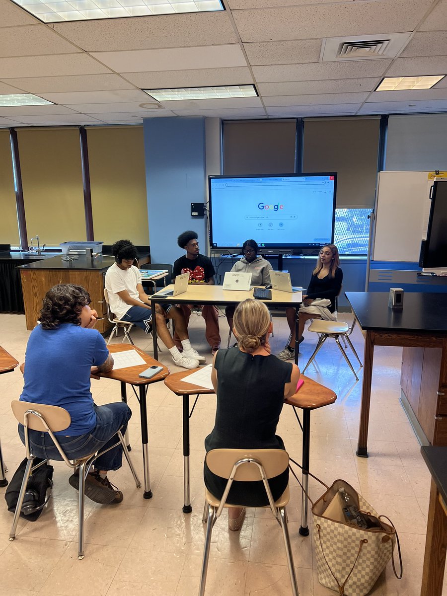 FLHFHS (@fannielouhs) on Twitter photo 6 weeks of #SYEP ended this week with over 150 students on 23 panels to discuss and reflect on their learning. We ended today with a film festival and art show. Thank you <a href="/ChildrensAidNYC/">Children's Aid</a> <a href="/we_are_CUP/">CUP</a> <a href="/ReelWorks/">Reel Works</a> <a href="/E_V_C_/">EVC</a> <a href="/BxRiverAlliance/">Bronx River Alliance</a> and others 6 weeks of #SYEP ended this week with over 150 students on 23 panels to discuss and reflect on their learning. We ended today with a film festival and art show. Thank you <a href="/ChildrensAidNYC/">Children's Aid</a> <a href="/we_are_CUP/">CUP</a> <a href="/ReelWorks/">Reel Works</a> <a href="/E_V_C_/">EVC</a> <a href="/BxRiverAlliance/">Bronx River Alliance</a> and others