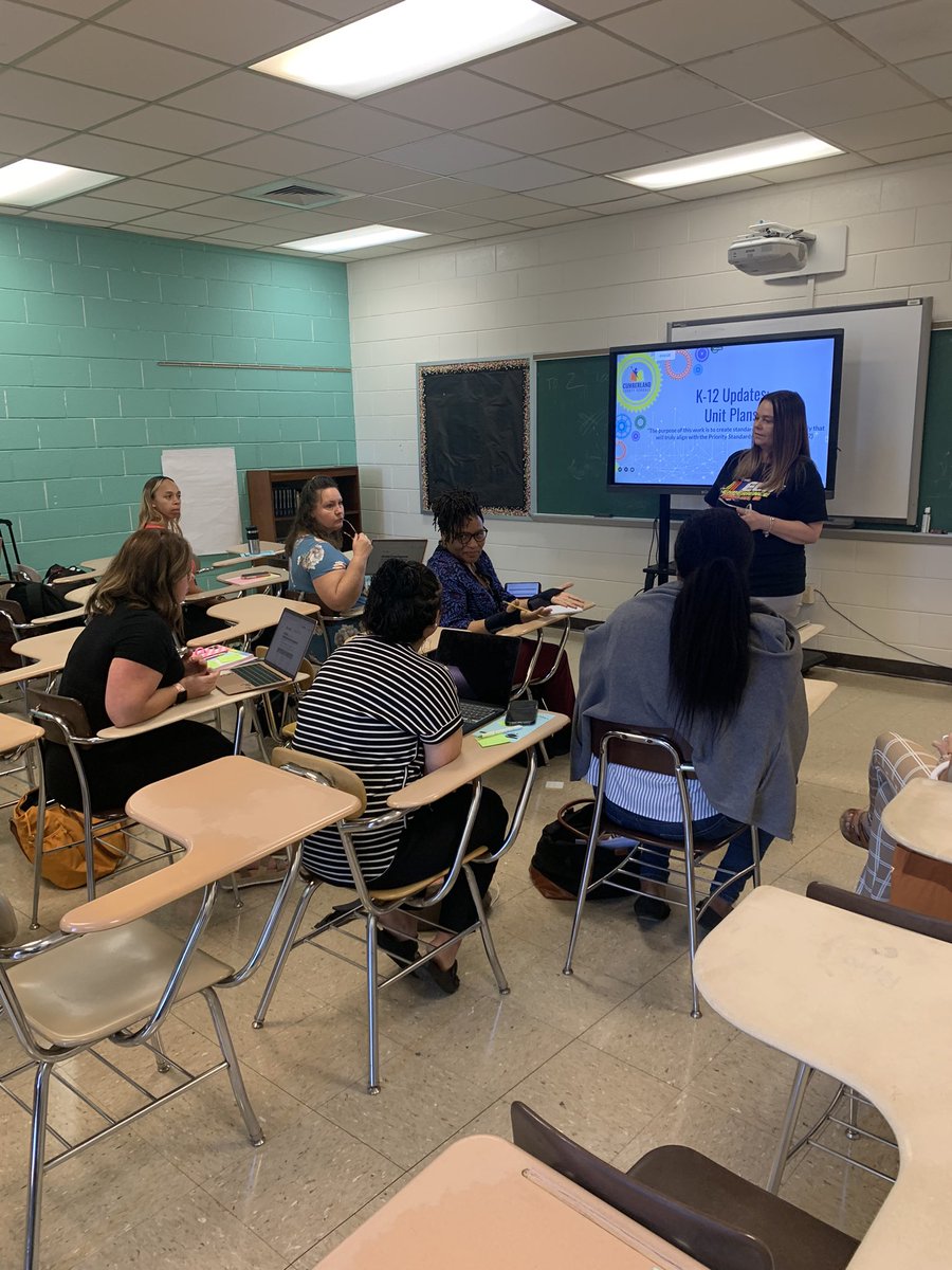 Sara Teal tweet media