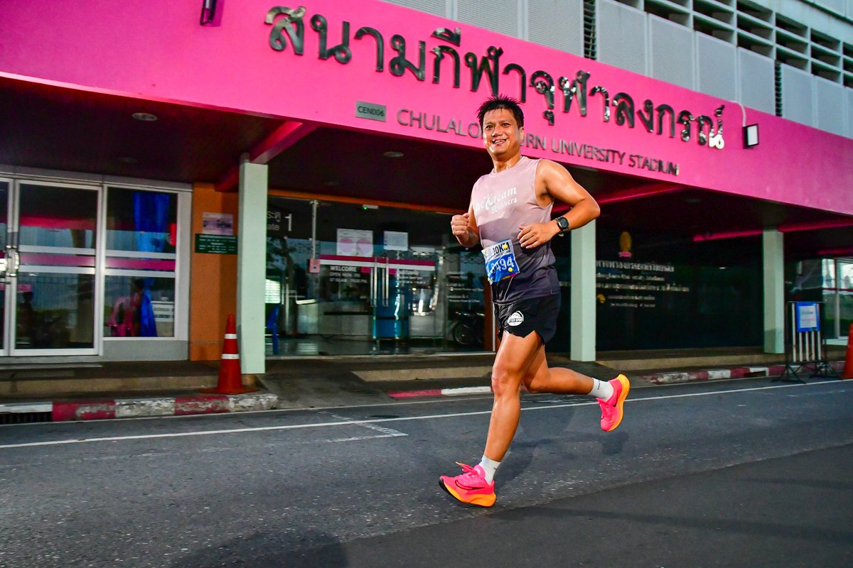NinjaTooK's tweet photo. สนามจุ๊บ ⚽️
#HalalSciFunRun2024 #HalalSciFunRun
#HalalRun2024 #HalalRun
#theXteam #theXteamRunners
#theXteamAndFriends
#minimarathon #run #running
#runner #tookkyrun https://t.co/v00oivn8jU