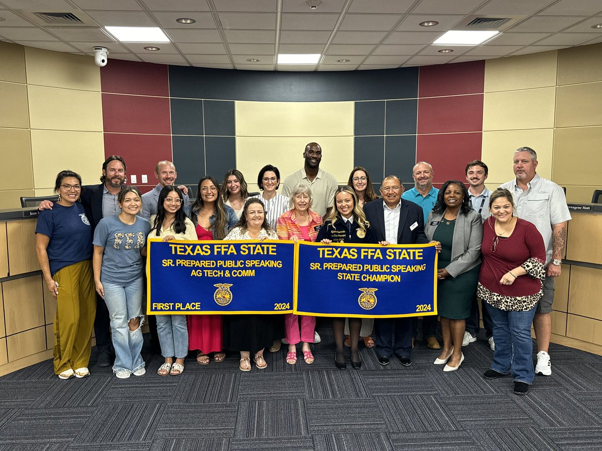 HawkNationHHS's tweet photo. Hendrickson FFA State Champ Lyliana Quintanilla was recognized by the PfISD school board tonight. She is heading to the national contest in October. @pfisd #HHSNextLevel https://t.co/gbgwdUXnQe