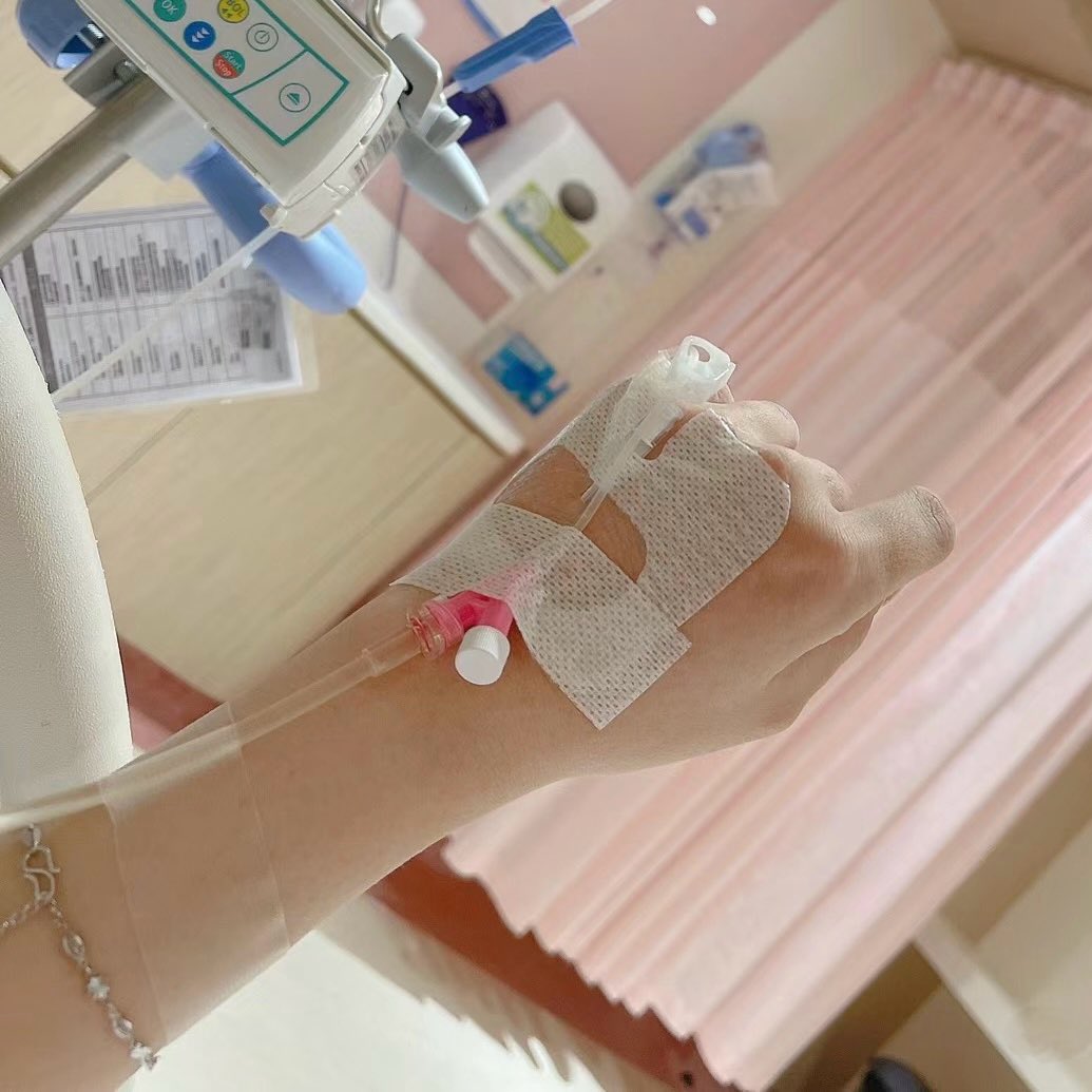 Ellieellie tweet media