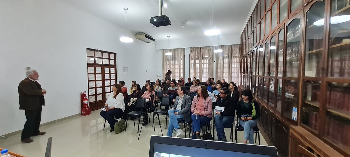 jrlarioja's tweet photo. ¡Gracias a todos los que participaron en nuestra charla sobre la baja de imputabilidad! Hoy reafirmamos nuestro compromiso con la juventud y la necesidad de construir un futuro más justo, donde se prioricen la educación y la inclusión. https://t.co/ssC0gbBiIQ