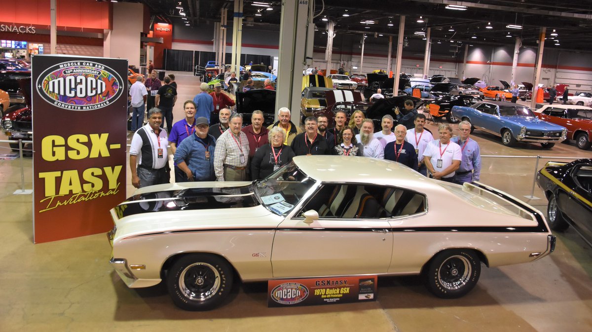 MCACN's tweet photo. Throwback Thursday....Revisiting Past MCACN Exhibitors #buickgsx #gsx #buick #mcacn #musclecars #musclecar https://t.co/XRl8Wm03qt