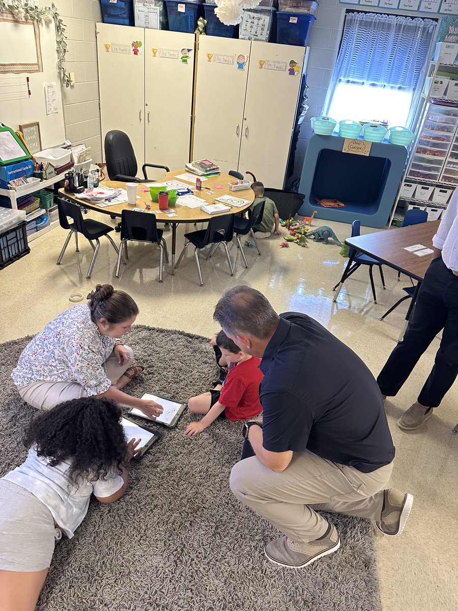 Katie Barber tweet media