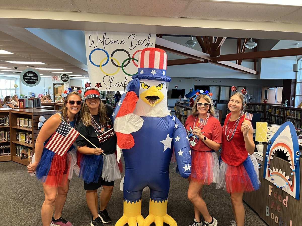 DrGriff321's tweet photo. The dedication to their assigned countries for our Preservice Olympic Games… 🇺🇸🇸🇪🇫🇷@LillianSchuElem @matthewkrohne @HartmanJaysa #lssharks #allfinsin https://t.co/xhoT8Rp733