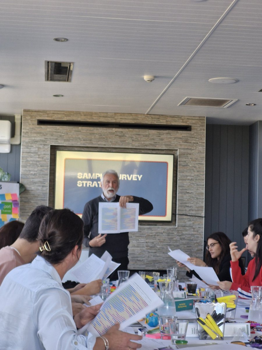 KrishnaP34's tweet photo. Paul Gavin, data expert, is driving data-informed practice and challenging staff to dive deep into student data, measuring impact, and refining processes to boost student engagement and attainment @JamesMeehanHS @_iEndo @PBordado @MsTrey7111 @MsRatusau #Stage5Conference https://t.co/WLaVVeeSb3
