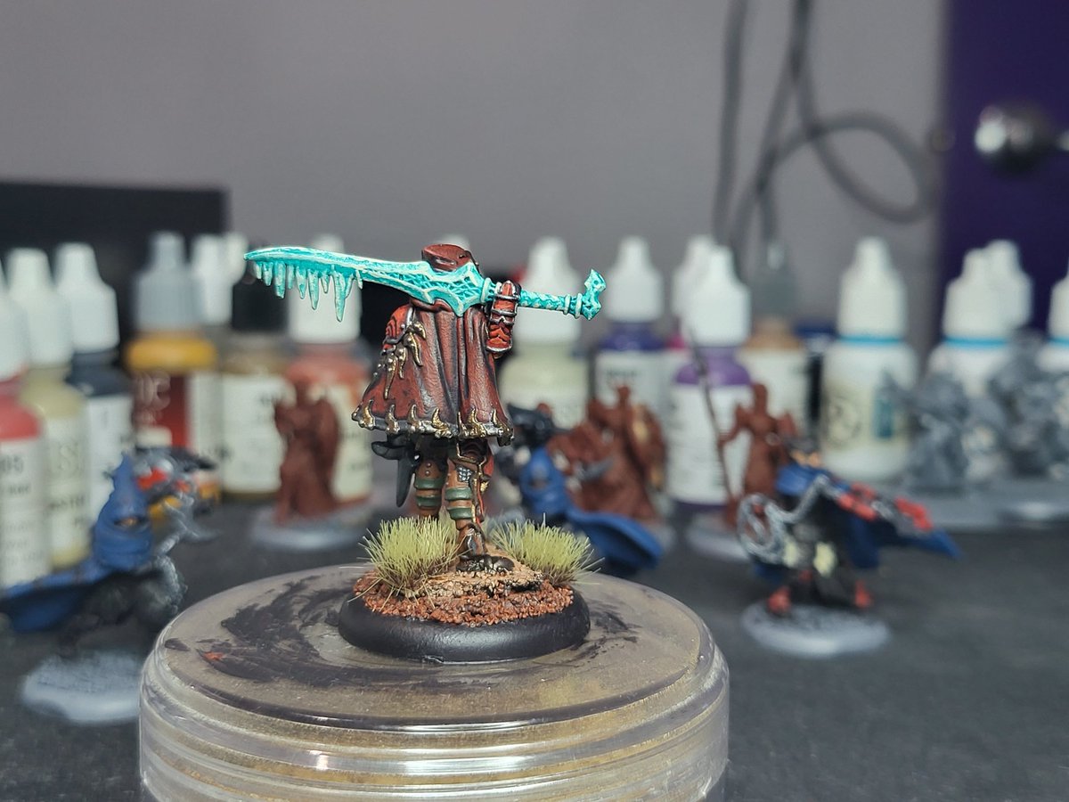 Raethas's tweet image. Eiryss 5