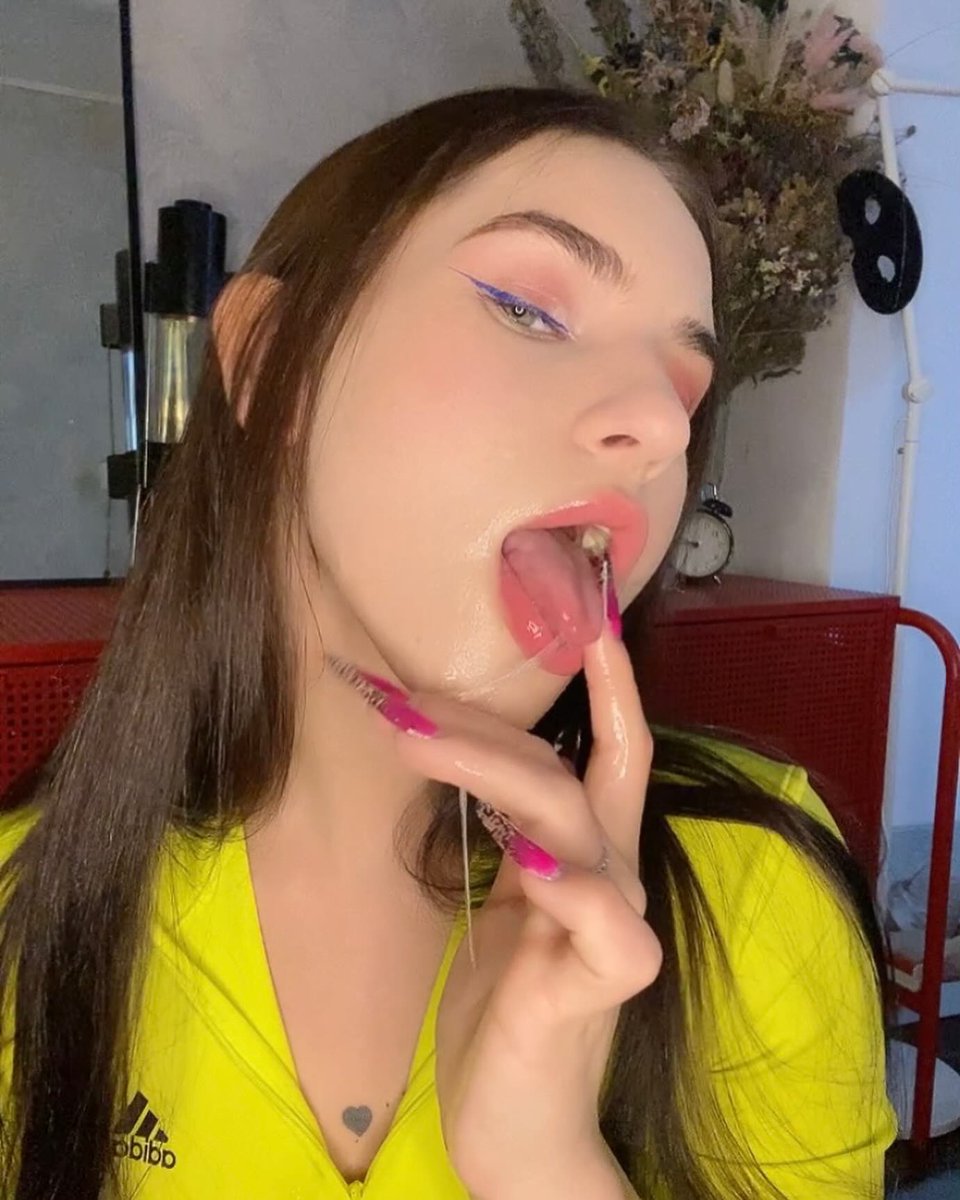 Sweet Stacia tweet media