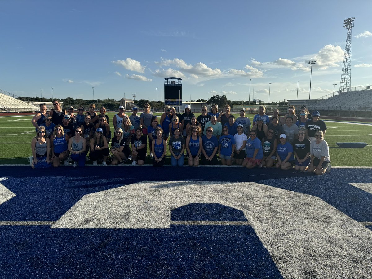 First Annual Unicorn Queens Football Clinic is in the books! The moms/guardians of our players learned about the Unicorn Football Program, equipment, officials lingo, and tested their Football IQ! We had a blast!
<a href="/LArterburyNBISD/">Laurelyn Arterbury</a> <a href="/NBISDAthletics/">NBUnicornAthletics</a> <a href="/NBUnicornFB/">NB Unicorn Football</a>