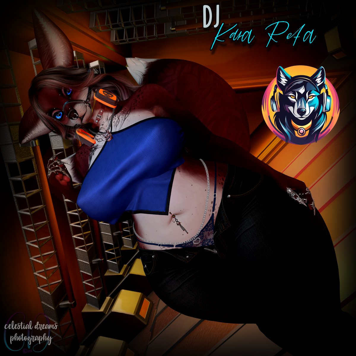 karareta592's tweet photo. Two sides, same coin. Either way you see me, I'm the same fun lovin' DJ! Which do you prefer, the teasing fox, or the witchy human?
Once again, a huge shout out to Silk for my DJ emblem!
#secondlife #slphotographer #furrycommunity #sometimesimhuman https://t.co/jR2M8Y2j31