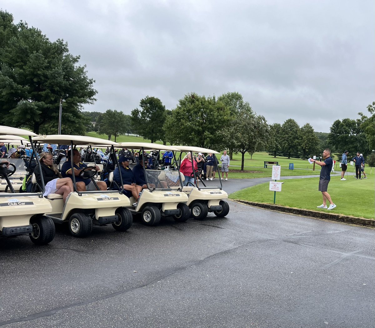 CoachZachMalvik's tweet photo. What a great day for the 13th Annual Ken Anderson Open! Appreciate everyone who came out to support our program today and helped make this event a great success! https://t.co/g2BDvLN08p