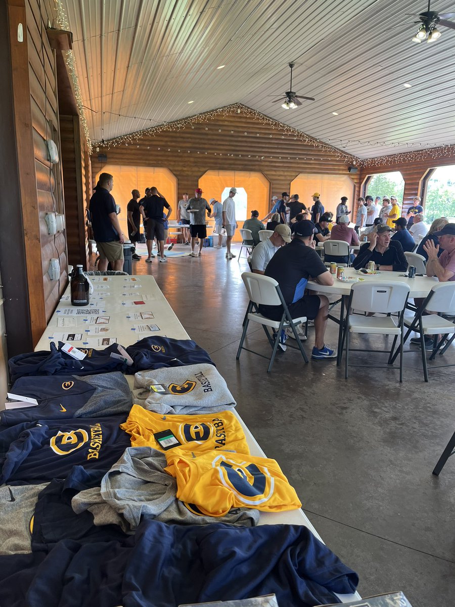 CoachZachMalvik's tweet photo. What a great day for the 13th Annual Ken Anderson Open! Appreciate everyone who came out to support our program today and helped make this event a great success! https://t.co/g2BDvLN08p