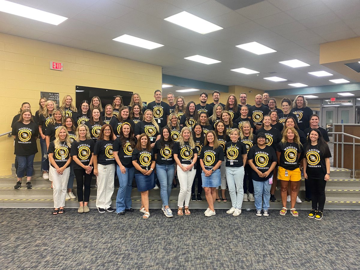 Year 14 off to a great start! Welcome back Warhawks!  <a href="/MJHS203/">MJHS203</a> <a href="/Naperville203/">Naperville 203</a>