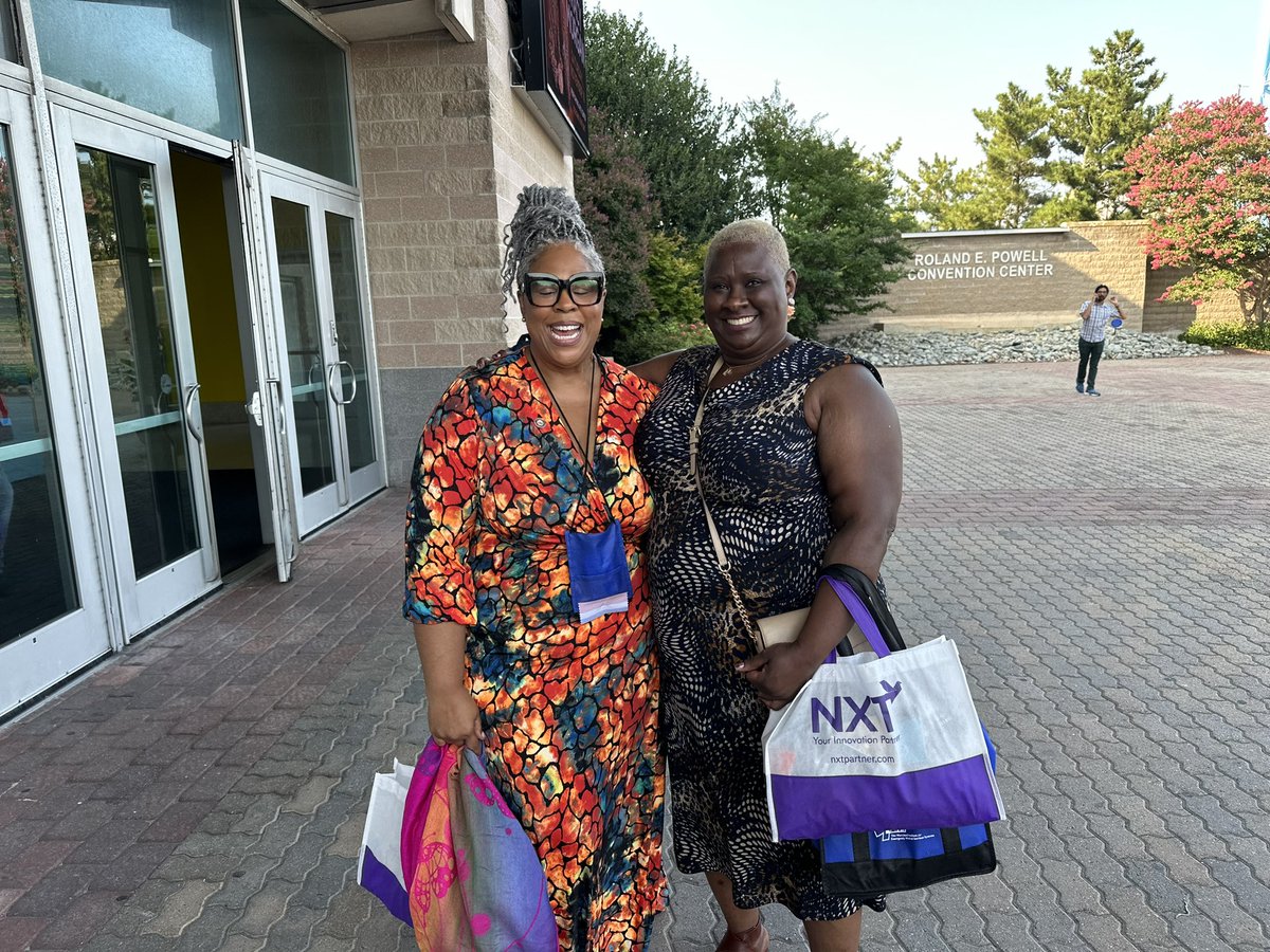 SEIU500's tweet photo. It’s been a long but incredibly productive day for SEIU Local 500 and our members! 💪 We wrapped up at the #MACoConference, where we connected with elected leaders, labor leaders, and advocates across Maryland to discuss and plan for a brighter future for our state. 🌟 #MACo https://t.co/Kg529YqcLN