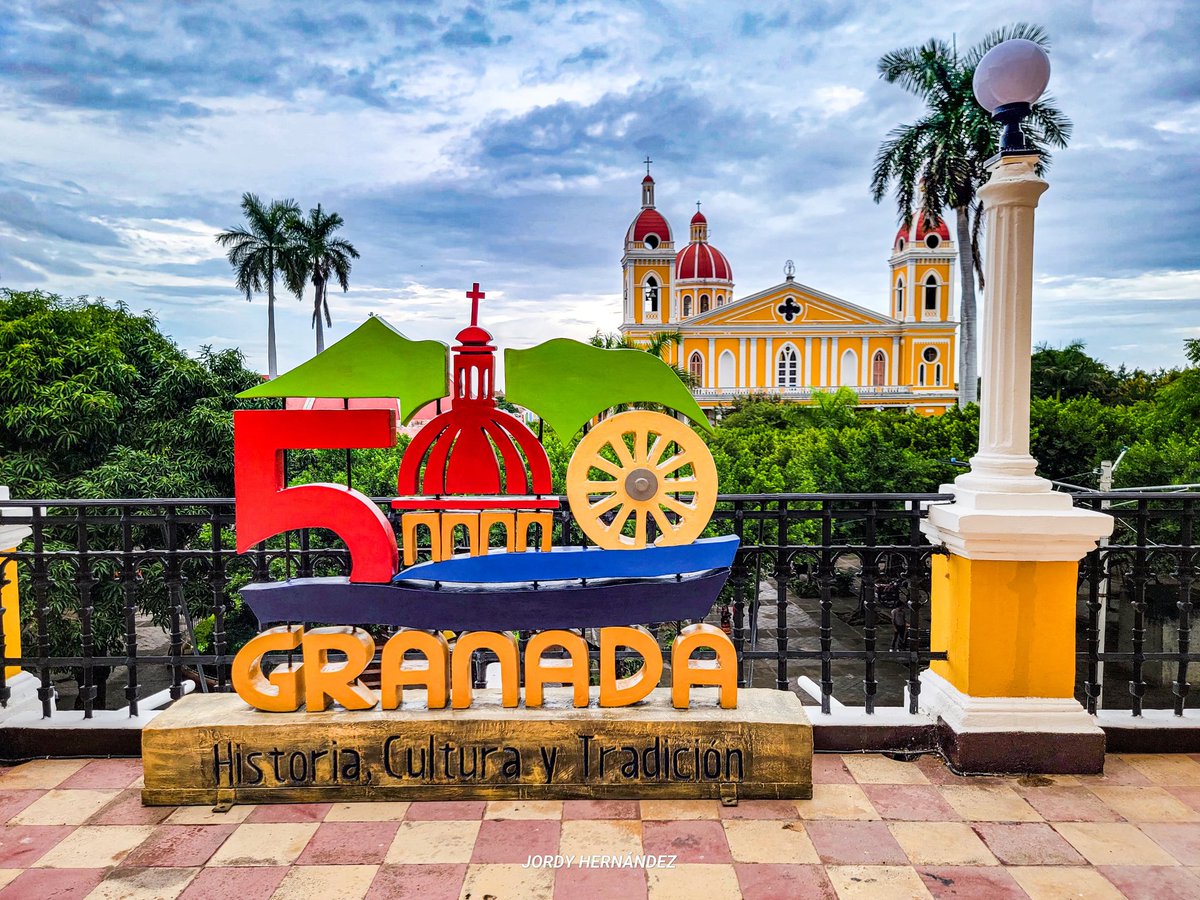 🤩 Espectacular vista desde el Palacio de la cultura Jorge Navas Cordonero. 5️⃣0️⃣0️⃣ Granada 
#500AñosGranada #Nicaragua 🇳🇮 #Granada 
500 Años Granada Foto: Jordy Hernández