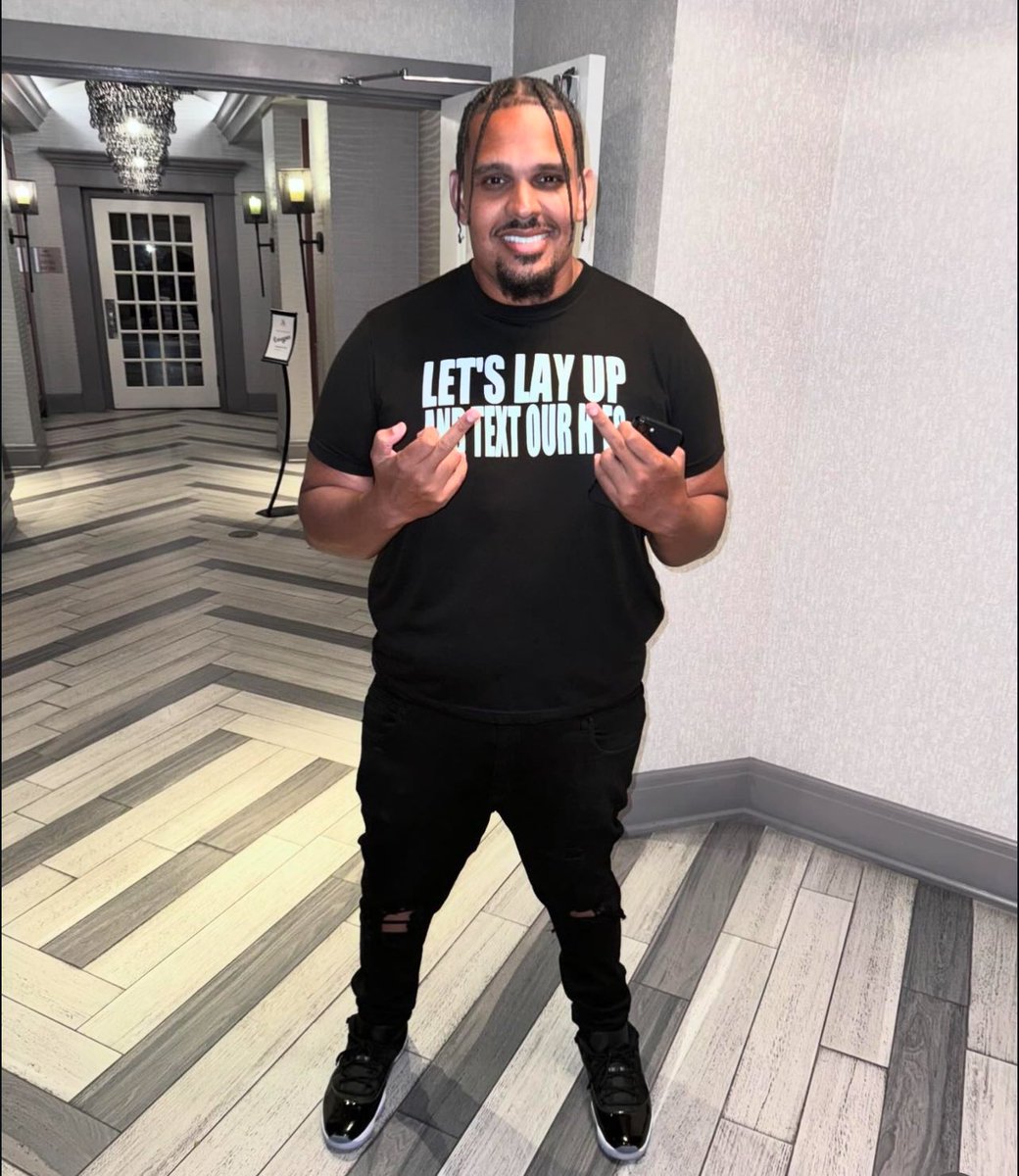 TwoPlusM3's tweet photo. Rip beatking aka club Godzilla https://t.co/HvJmGaL2wf