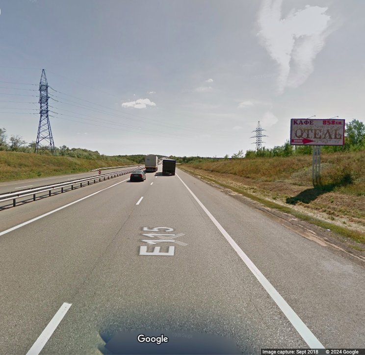 Rhaescuporis's tweet photo. Redeployment of RuAF from Zaporizhzhia axis presumably to Kursk region. 858km M-4 highway, a column of Group of troops 'East' heading northward: 14xMT-LB, 1xBTR-82, 4x2S1 Gvozdika, 2x BM-21 Grad.
48.93203422805031, 40.46392796857284
@GeoConfirmed https://t.co/IAFqF5UYsN
