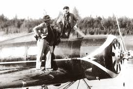 TammiMinoski's tweet photo. #OTD 1935: Humorist #WillRogers and aviation pioneer #WileyPost were killed in a plane crash near Point Barrow, Alaska. The aircraft the men were using combined a fuselage mated with wings from a different model aircraft. As Post was not an aeronautical engineer, the combination made the craft dangerously nose-heavy. #AviationHistory
