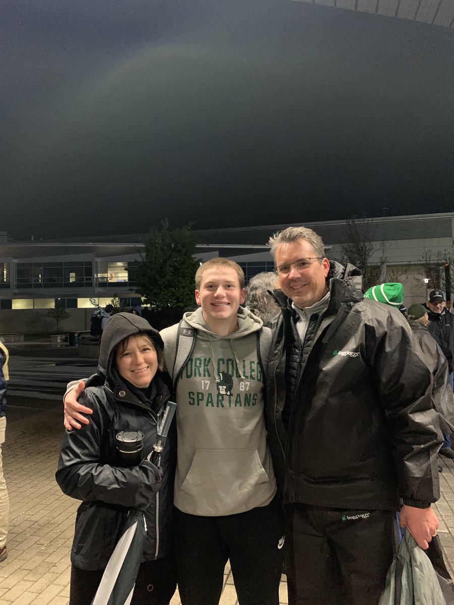 Happy Birthday Melanie from us all! Always there…Rain or shine!  Love you!